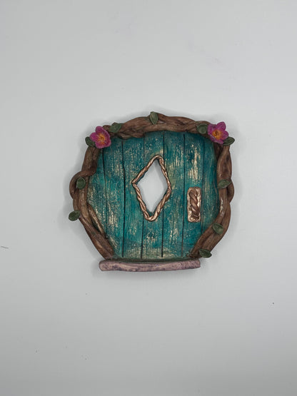 Round Hobbit Door